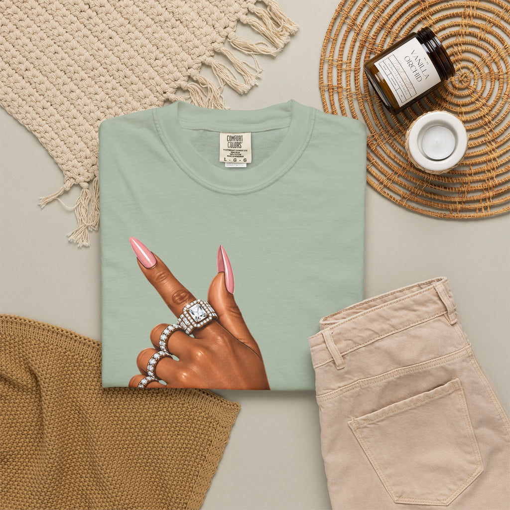 Flashy & Classy Unisex — T-shirt