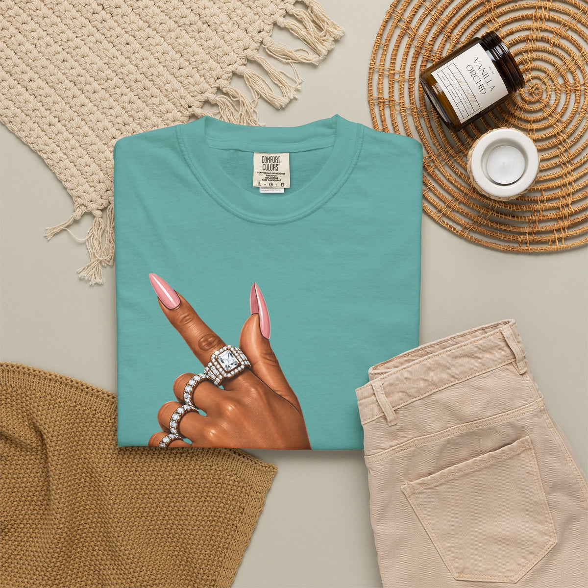 Flashy & Classy Unisex — T-shirt